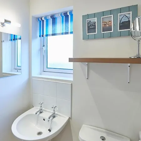 Host & - Whitehall 1 Apartment *